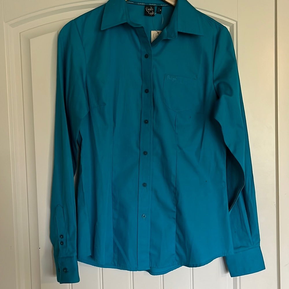 Curl Girl Fit snap shirt